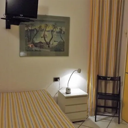 House Giorgia By Holiday World Apartament *